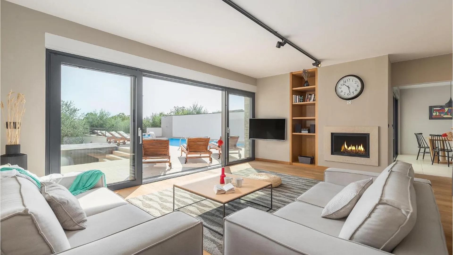Nice Home In Valtura With Heated Swimming Pool